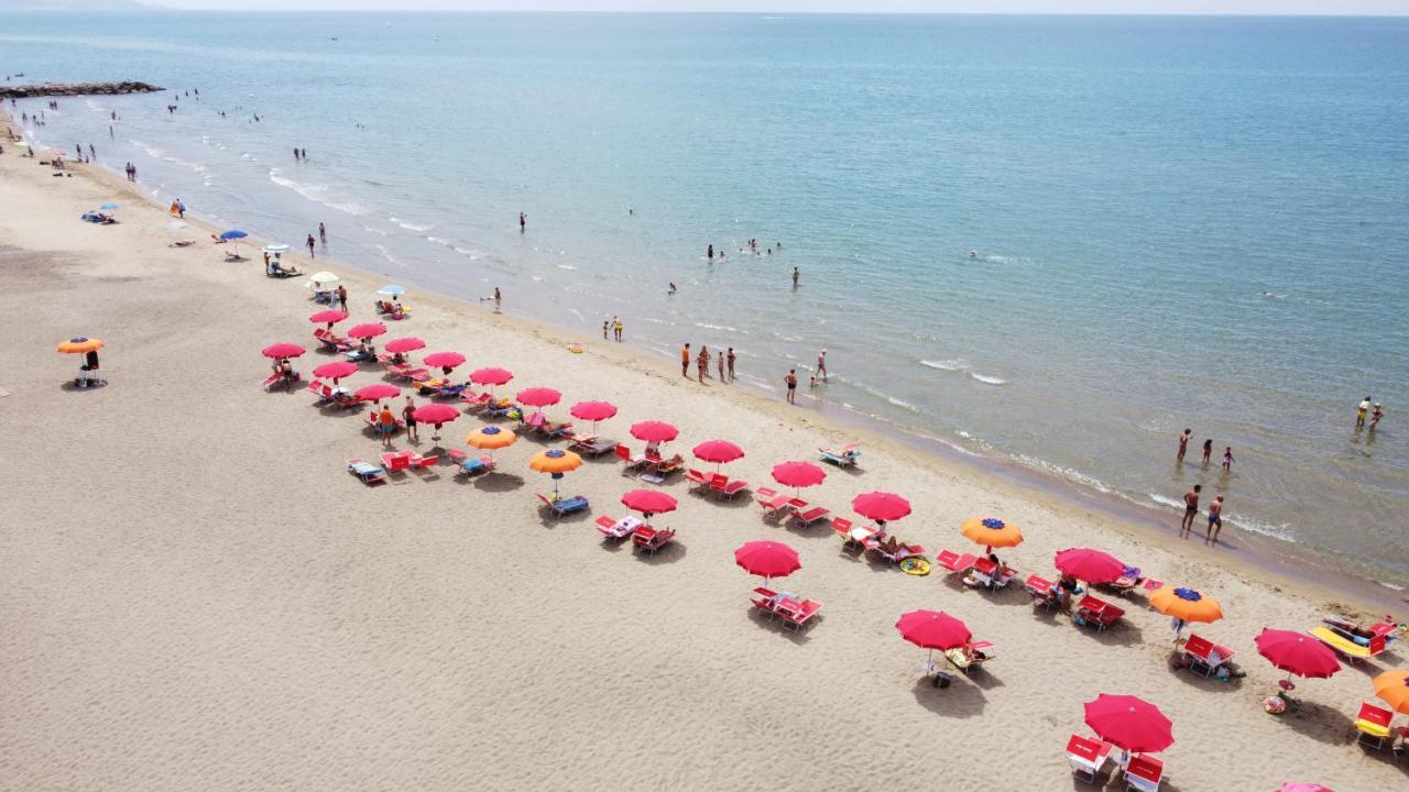 Anxur Village Camping Terracina Exterior photo